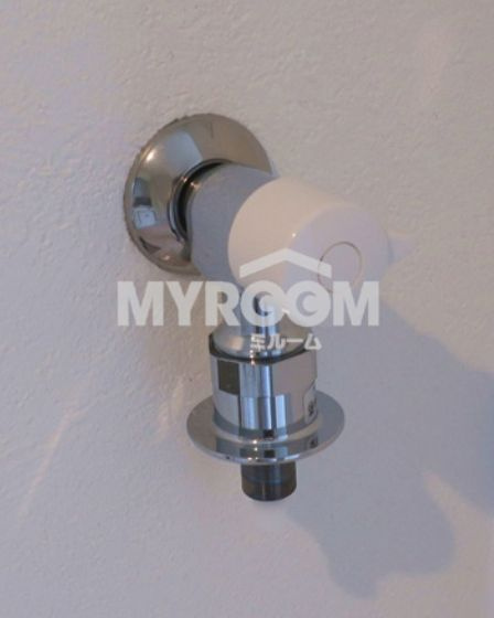 若松荘の内装|室内洗濯機置場☆