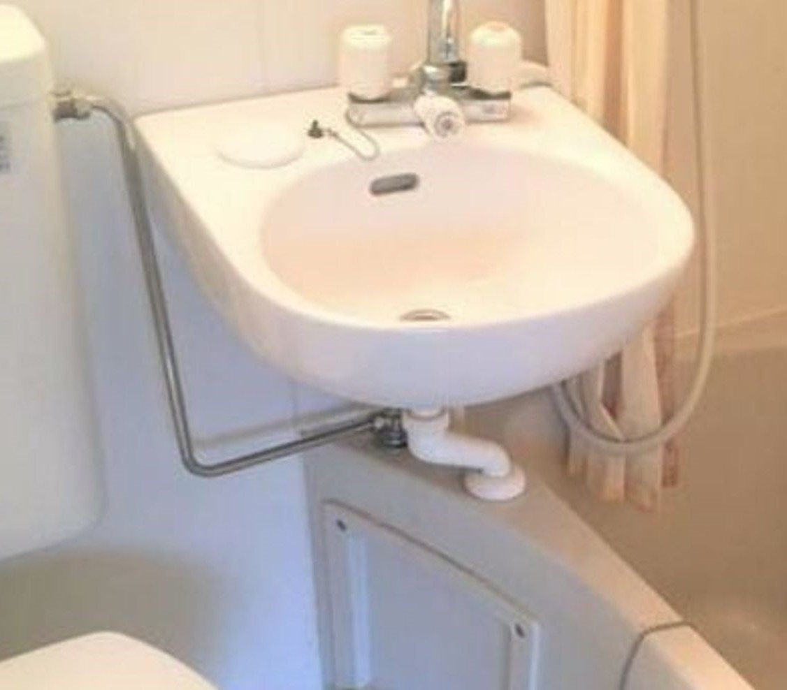 若松荘の洗面所|洗面台☆(同一仕様写真)