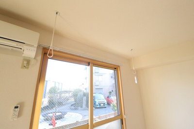 【内装】 | セントラルパークハイツ Ａ・Ｂ | 室内物干し