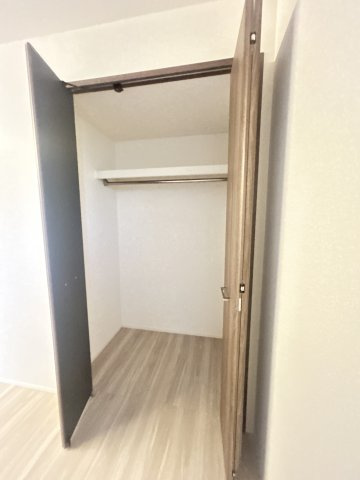 グリューネ塚口本町の収納