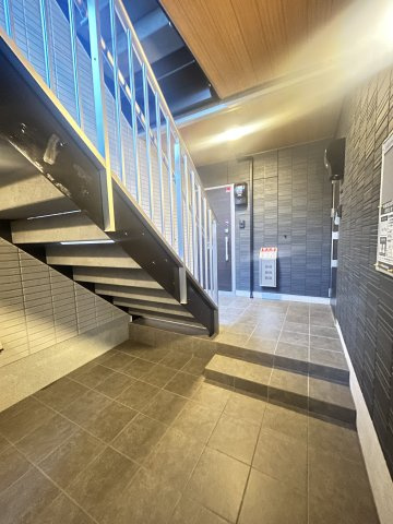グリューネ塚口本町のロビー