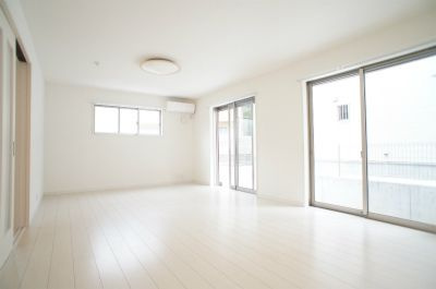 グリーンビラB棟の居間・リビング