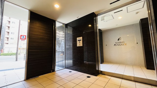 【エントランス】 | アドバンス東梅田アクシス