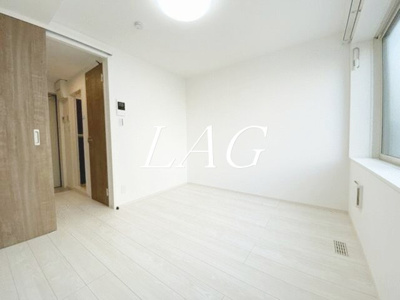 【寝室】 | Ｒｅｂｅｒｔｙ北千住 | 寝室です。