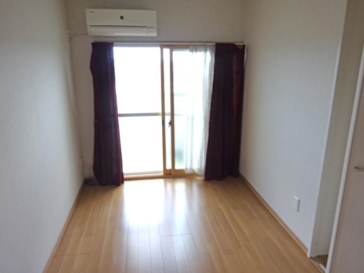 上荻ダイヤモンドマンションの寝室