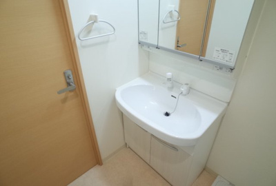 【洗面所】 | モンテルーチェ甲南