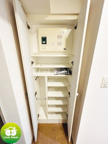 AXAS門前仲町レジデンスの玄関