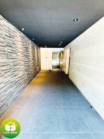 AXAS門前仲町レジデンスのエントランス