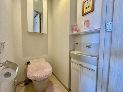 【トイレ】 | ミオカステーロ湘南台 | 清潔感のあるトイレです