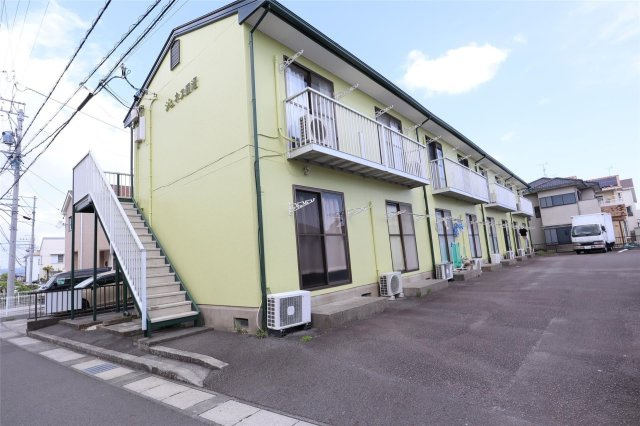 ジュネス田沼の外観