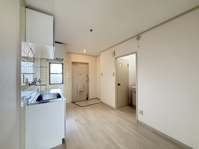 【居間・リビング】 | マンション清寿苑