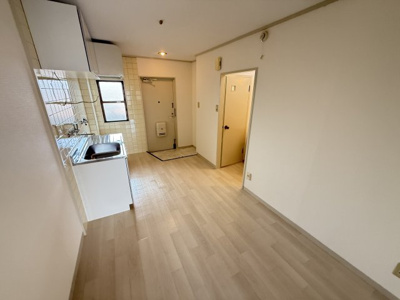 【居間・リビング】 | マンション清寿苑