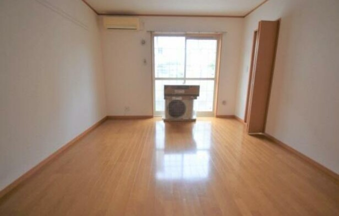 つつじが丘グリーンパレスの居間・リビング