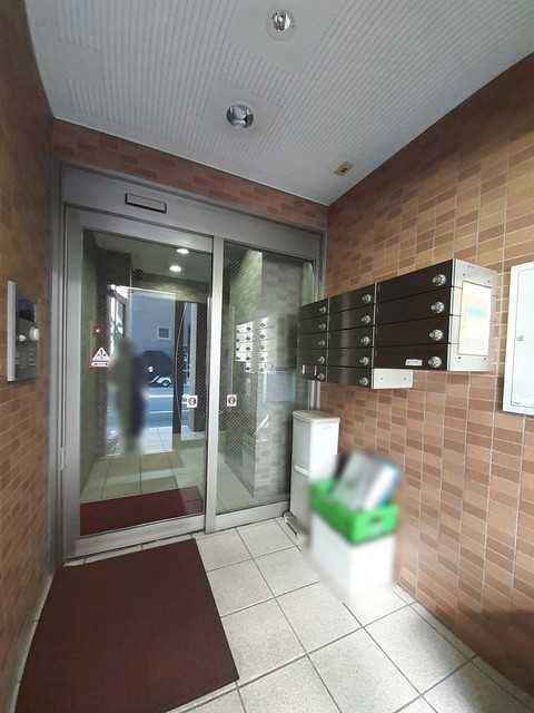 ムーンライトコートのエントランス