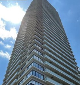 グランドメゾン上町1丁目タワーの外観