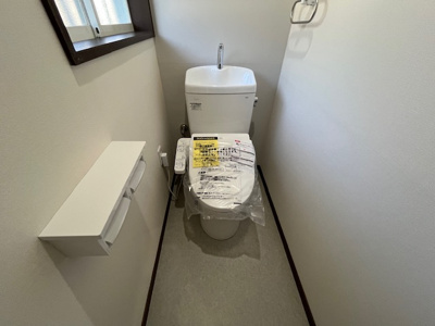 【トイレ】 | 小倉台２丁目　中古戸建 | １階トイレ　トイレも新調しております。