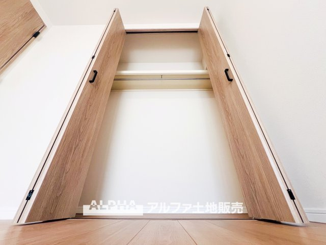 グリーンコーポ豊田の収納|【Go filled with memories】
◆ありったけの◆住空間をよりよくするためには大切な収納スペース。時が経ち思い出がここに詰まっていく。