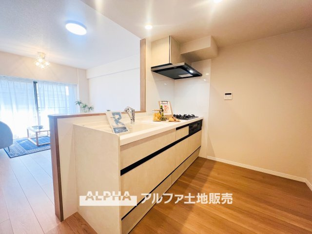 グリーンコーポ豊田のキッチン|【cozy room】
◆一部屋一部屋を◆時間をかけて作り上げるそんな空間を君と共有したい。