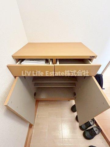 メープルハウスの玄関