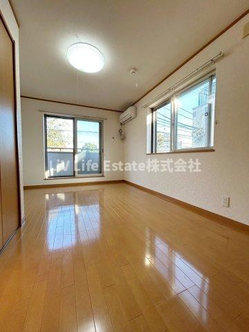 メープルハウスの居間・リビング