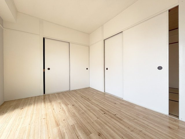 第一プレジデントハイツの洋室