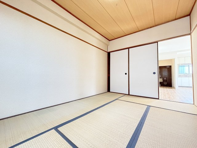 第一プレジデントハイツの和室