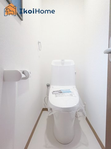 神戸市北区松が枝町1丁目　中古戸建のトイレ|●年中無休：当日予約可●トイレが2か所あるので夜中も楽ちん。朝方のトイレ渋滞もなくなります。
