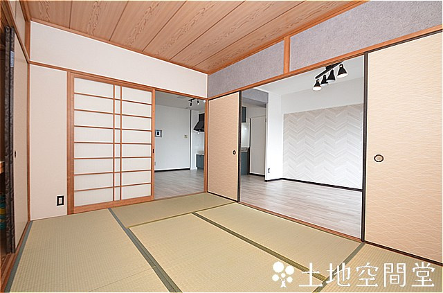 エクレール若葉台の和室