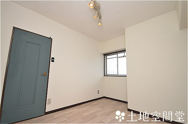 エクレール若葉台の子供部屋