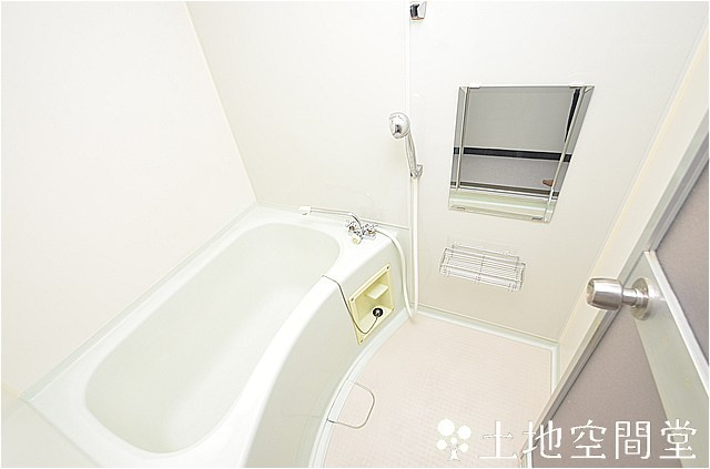 エクレール若葉台の浴室