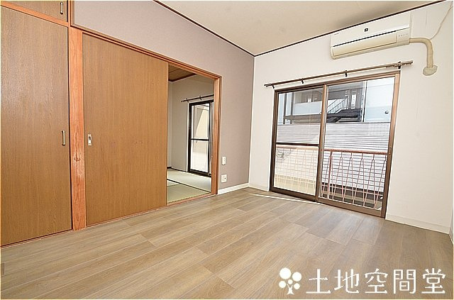 ＹＭＭビルの洋室