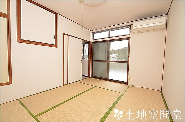 鷹見台２丁目貸家の和室