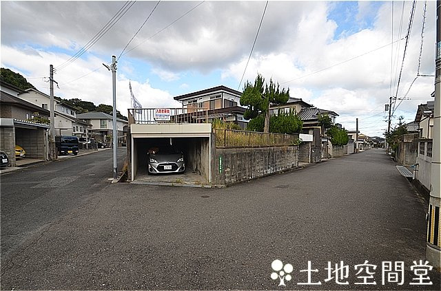 鷹見台２丁目貸家の外観