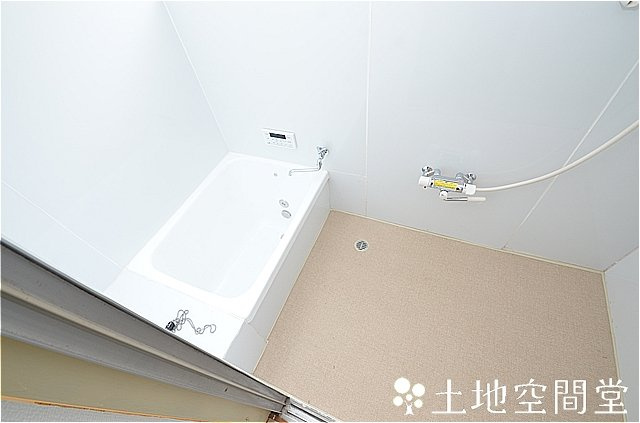 町上津役西３丁目貸家の浴室