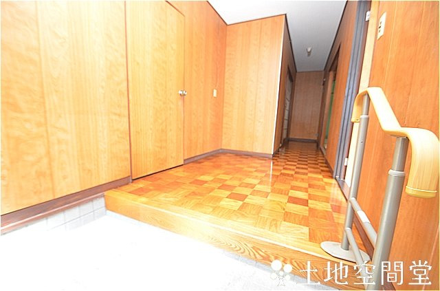 永犬丸南町５丁目　離れ付き平屋の玄関