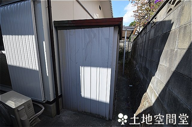 永犬丸南町５丁目　離れ付き平屋の収納