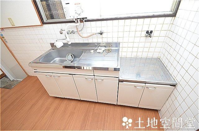 永犬丸南町５丁目　離れ付き平屋のキッチン