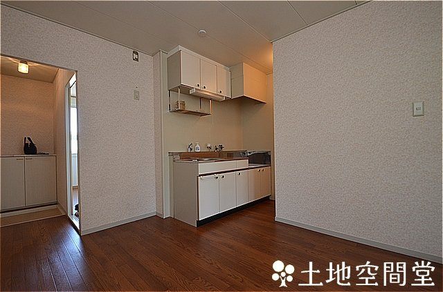 グランディール松寿山の居間・リビング