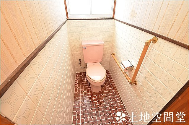 沖田５丁目貸家のトイレ