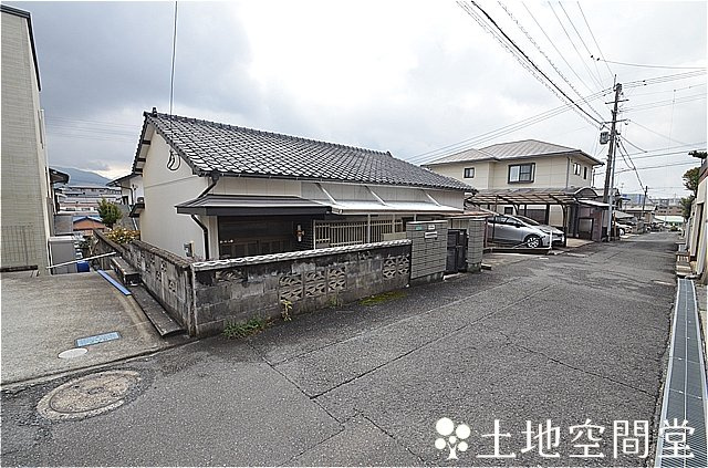 沖田５丁目貸家の外観