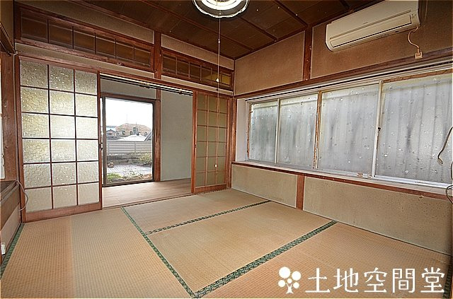 沖田５丁目貸家の和室