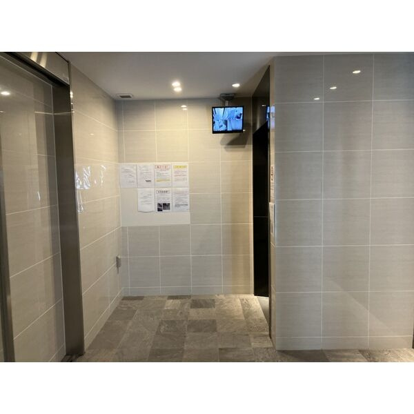 パルティール金山のエントランス