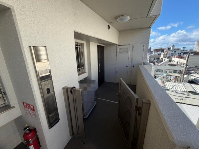 【玄関】の画像