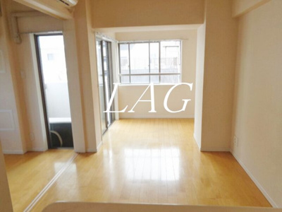 【居間・リビング】 | グランシャス浅草橋ル・リオン | 洋室のお部屋です。