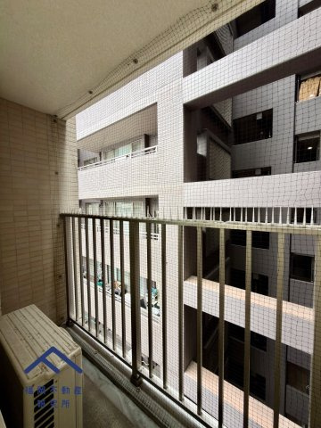 ネクサス薬院二丁目のバルコニー