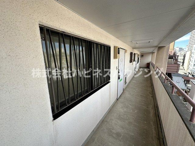 ユニパリス柏駅前のロビー