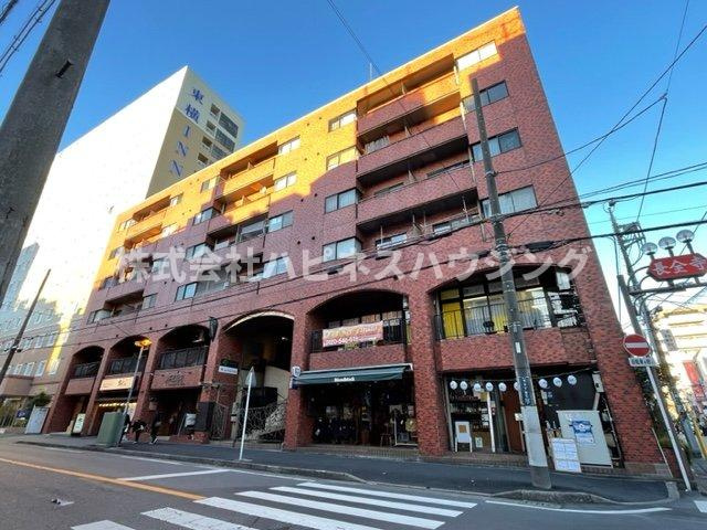 ユニパリス柏駅前の外観