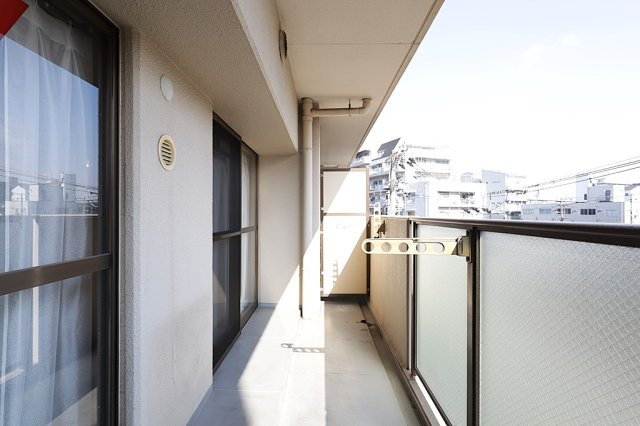 【バルコニー】 | ルモン東加賀屋