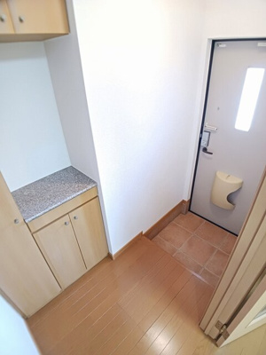 【玄関】 | グレイスコートI