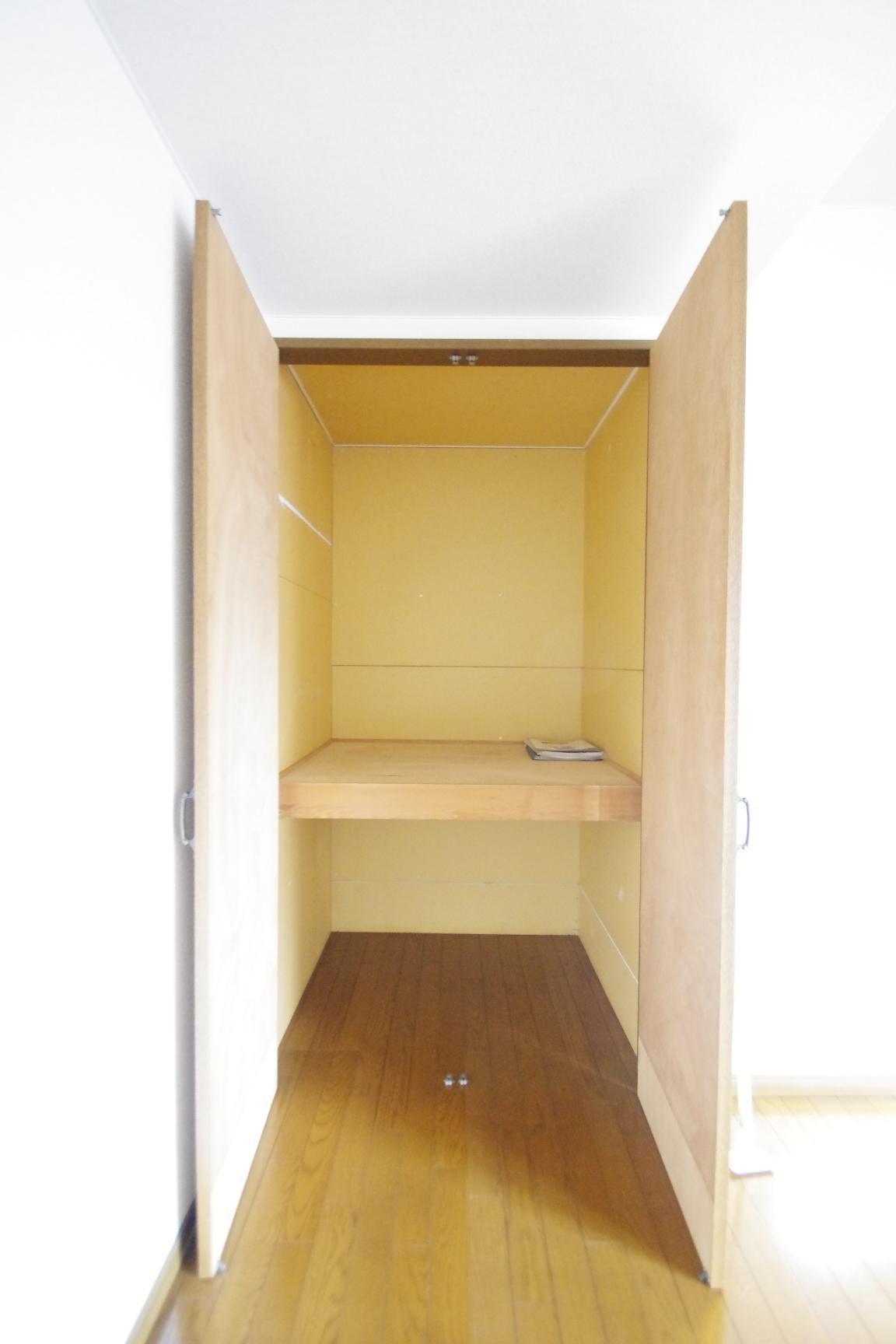 熊本市中央区薬園町のアパートの収納